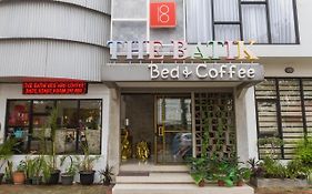 Reddoorz Premium @ The Batik Hotel Moh. Toha  4*